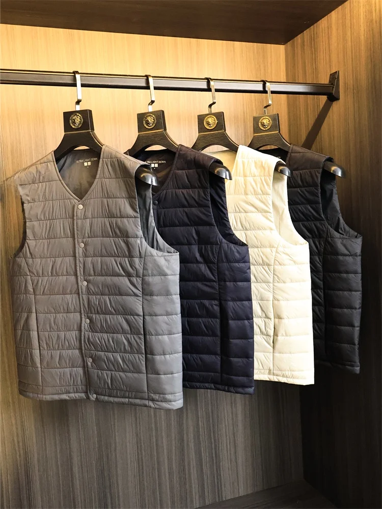 Lightweight Warm Cotton Vest Men's Color Versatile Faionable V-Ne Autumn Winter ential Youth Casual Wear
Lightweight Warm Cotton Vest Men's Color Versatile Faionable V-Ne Autumn Winter ential Youth Casual Wear