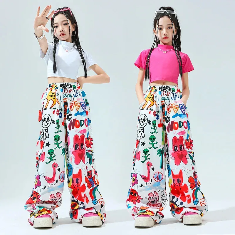 Girls' Jazz Dance Costumes Sweet and Cool Hip-hop Costumes Women's Group Catwalk Suits Summer Colorful Graffiti Loose Trousers
Girls' Jazz Dance Costumes Sweet and Cool Hip-hop Costumes Women's Group Catwalk Suits Summer Colorful Graffiti Loose Trousers