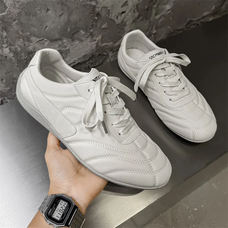 Outdoor Men's Leather Shoes Sneakers Trend Casual Shoes Leisure Male Tenis Masculino Non-slip Sports Footwear Lace-Up Trainers
Outdoor Men's Leather Shoes Sneakers Trend Casual Shoes Leisure Male Tenis Masculino Non-slip Sports Footwear Lace-Up Trainers