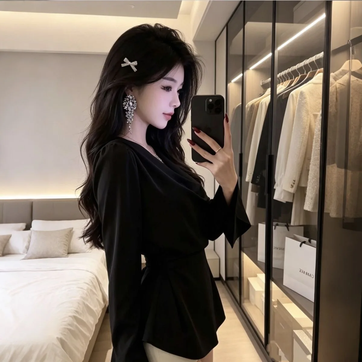Women's Satin Shirt Waist Cinched Belted V-Neck Long Sleeve Short Length Fashionable Business Casual Style Spring Autumn New ...
Women's Satin Shirt Waist Cinched Belted V-Neck Long Sleeve Short Length Fashionable Business Casual Style Spring Autumn New ...