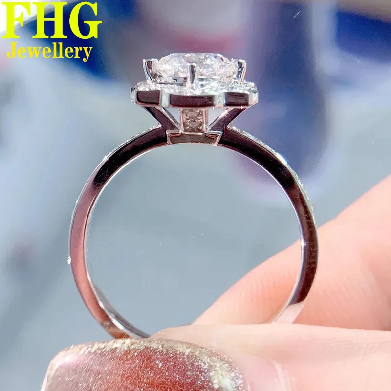 Real Platinum PT950 Gold Ring Women Engagement Anniversary Wedding Ring Round Moissanite Diamond Ring Flower Trendy
Real Platinum PT950 Gold Ring Women Engagement Anniversary Wedding Ring Round Moissanite Diamond Ring Flower Trendy