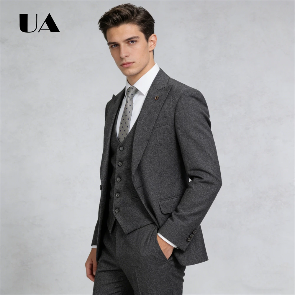 ULBYANRY High End Men's Three Piece Suit, Jacket Trousers and Waistcoat, XS-4XL Formal Business Suit Tuxedo Wedding Suits
ULBYANRY High End Men's Three Piece Suit, Jacket Trousers and Waistcoat, XS-4XL Formal Business Suit Tuxedo Wedding Suits