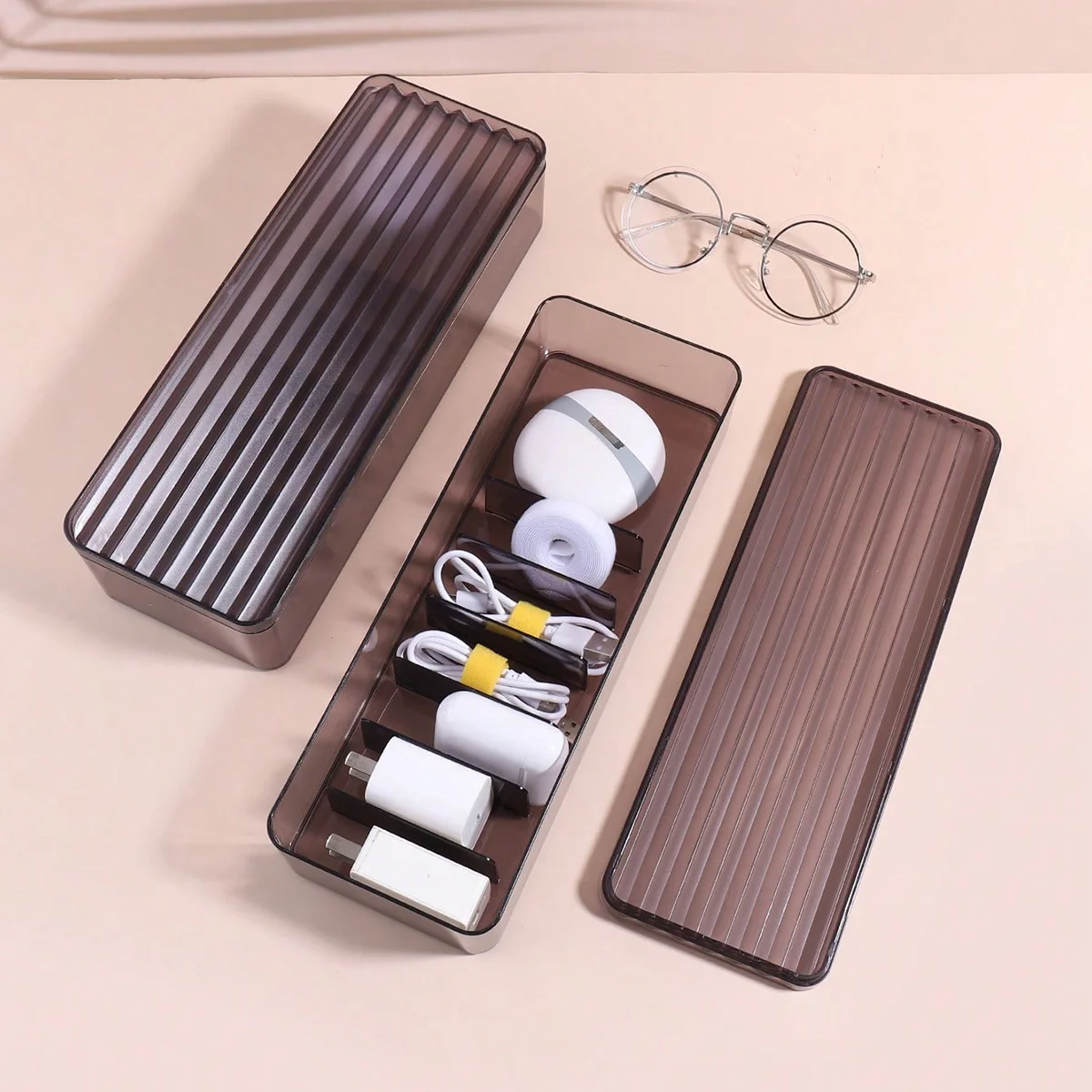 Настольный органайзер для кабеля, футляр для хранения зарядного устройства, наушники и органайзер для небольших офисов/домашних предметов, украшение для школьных принадлежностей
Настольный органайзер для кабеля, футляр для хранения зарядного устройства, наушники и органайзер для небольших офисов/домашних предметов, украшение для школьных принадлежностей