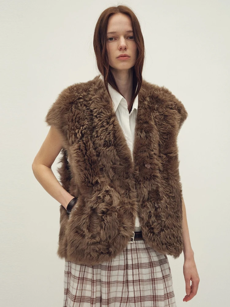 High-end Luxury Toscana Lamb Fur Sleeveless Vest Jackets Women Simple V-neck Short Autumn Winter Genuine Leather Real Fur Coat
High-end Luxury Toscana Lamb Fur Sleeveless Vest Jackets Women Simple V-neck Short Autumn Winter Genuine Leather Real Fur Coat