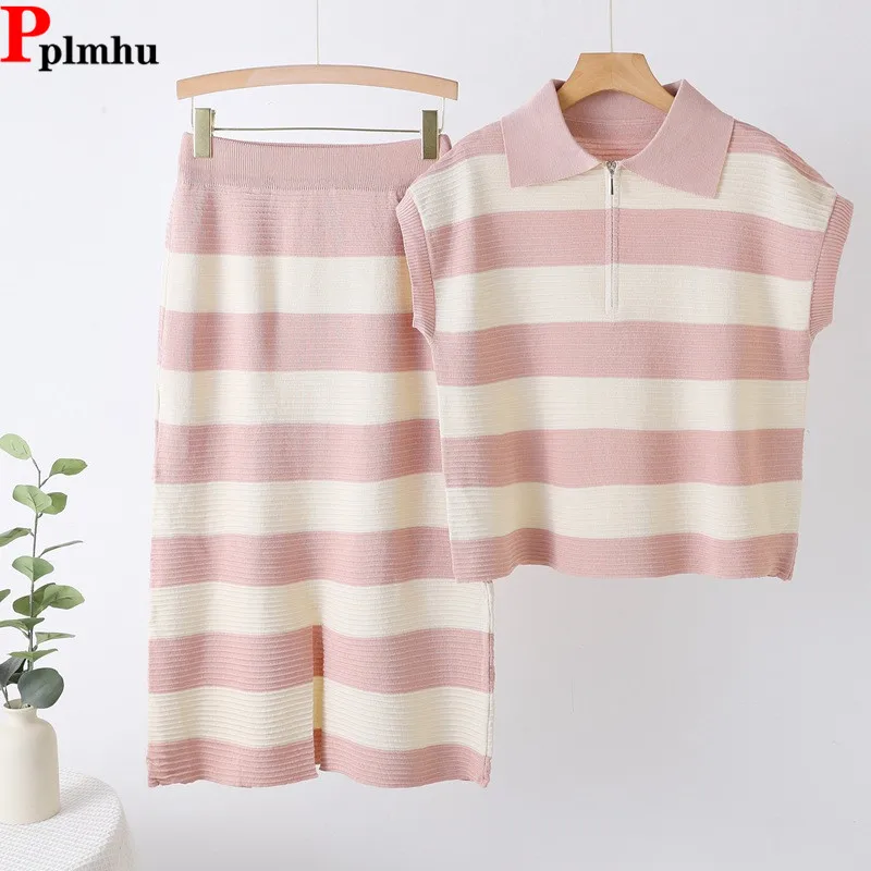 Summer Thin Ice Slik Striped 2 Piece Sets Women Polo Neck Knitted Sleeveless Tops Conjuntos Chic High Waist Split Skirts Outfit
Summer Thin Ice Slik Striped 2 Piece Sets Women Polo Neck Knitted Sleeveless Tops Conjuntos Chic High Waist Split Skirts Outfit