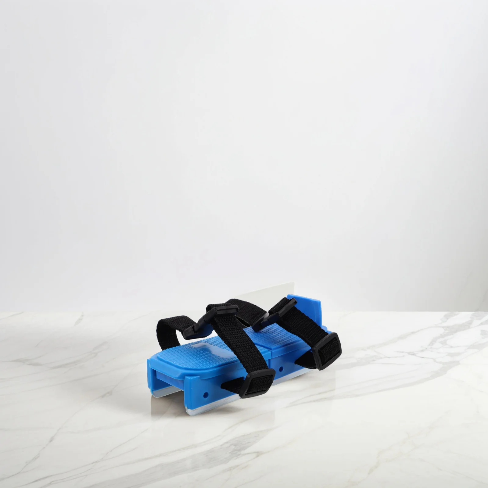 1Pair Children Ice Skate Adjustable Double Runner Skates for Toddlers Outdoor Winter Training Shoes Beginner Safe Supportive
1Pair Children Ice Skate Adjustable Double Runner Skates for Toddlers Outdoor Winter Training Shoes Beginner Safe Supportive