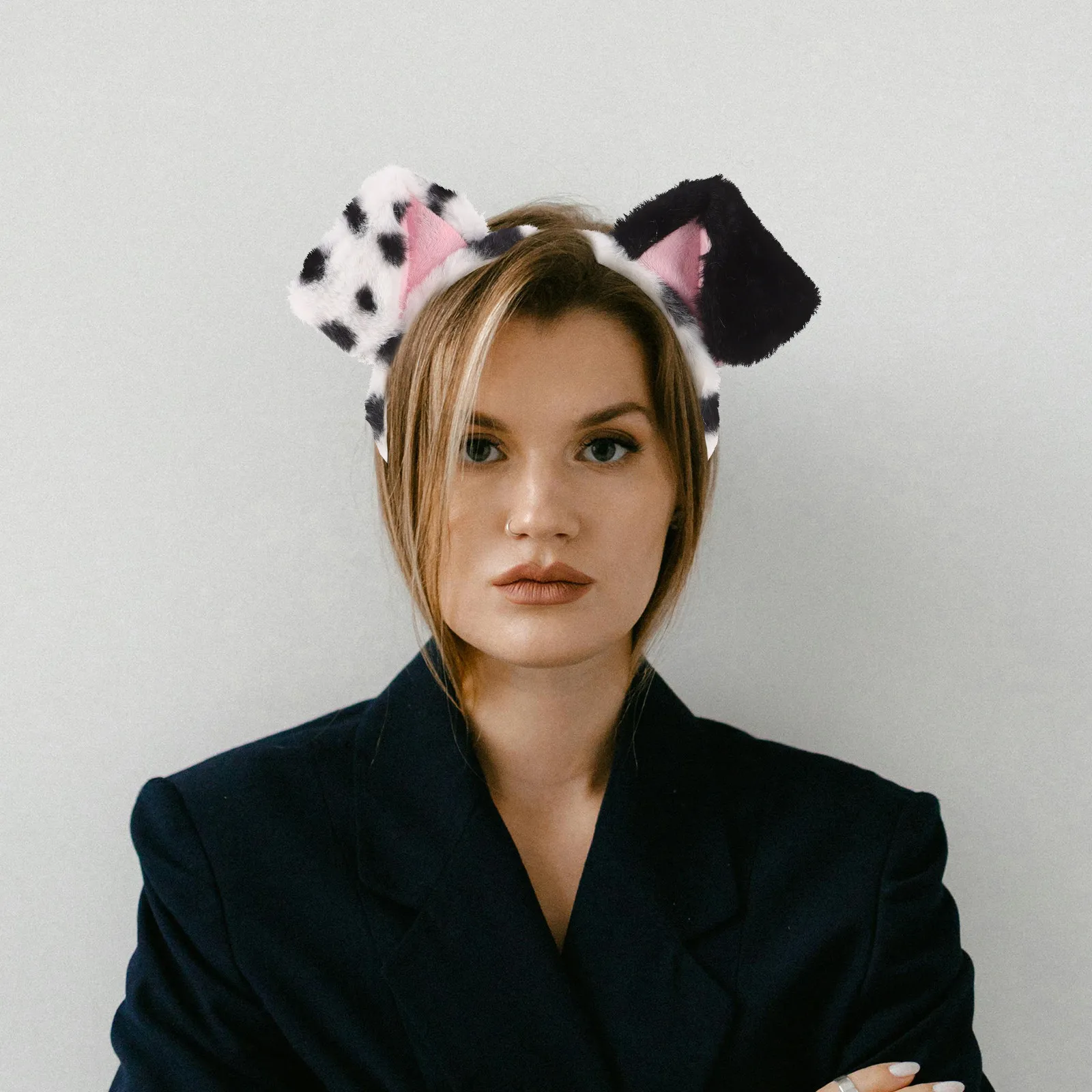 Dalmatian Ears Headband Realistic Plush Dog Ears Hairband Cosplay Animal Ear Hair Hoop Spotted Dog dress up Costume Accessories
Dalmatian Ears Headband Realistic Plush Dog Ears Hairband Cosplay Animal Ear Hair Hoop Spotted Dog dress up Costume Accessories