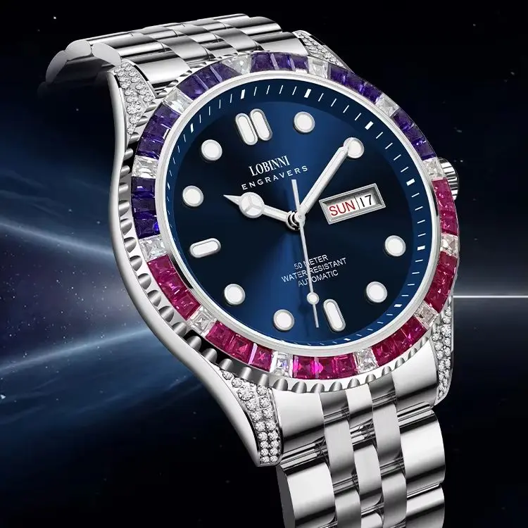 LOBINNI мужские автоматические часы 42,5 мм механические наручные часы светящиеся 50 м водонепроницаемые с сапфировым стеклом двойной календарь недели дата кристаллический безель
LOBINNI мужские автоматические часы 42,5 мм механические наручные часы светящиеся 50 м водонепроницаемые с сапфировым стеклом двойной календарь недели дата кристаллический безель