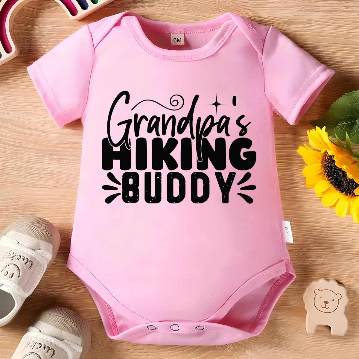 Pure Cotton Onesie Grandpa's Hiking Buddy Print Bodysuit Comfortable Cloth for Baby Jumpsuit for 0 To 12 Months Newborn
Pure Cotton Onesie Grandpa's Hiking Buddy Print Bodysuit Comfortable Cloth for Baby Jumpsuit for 0 To 12 Months Newborn
