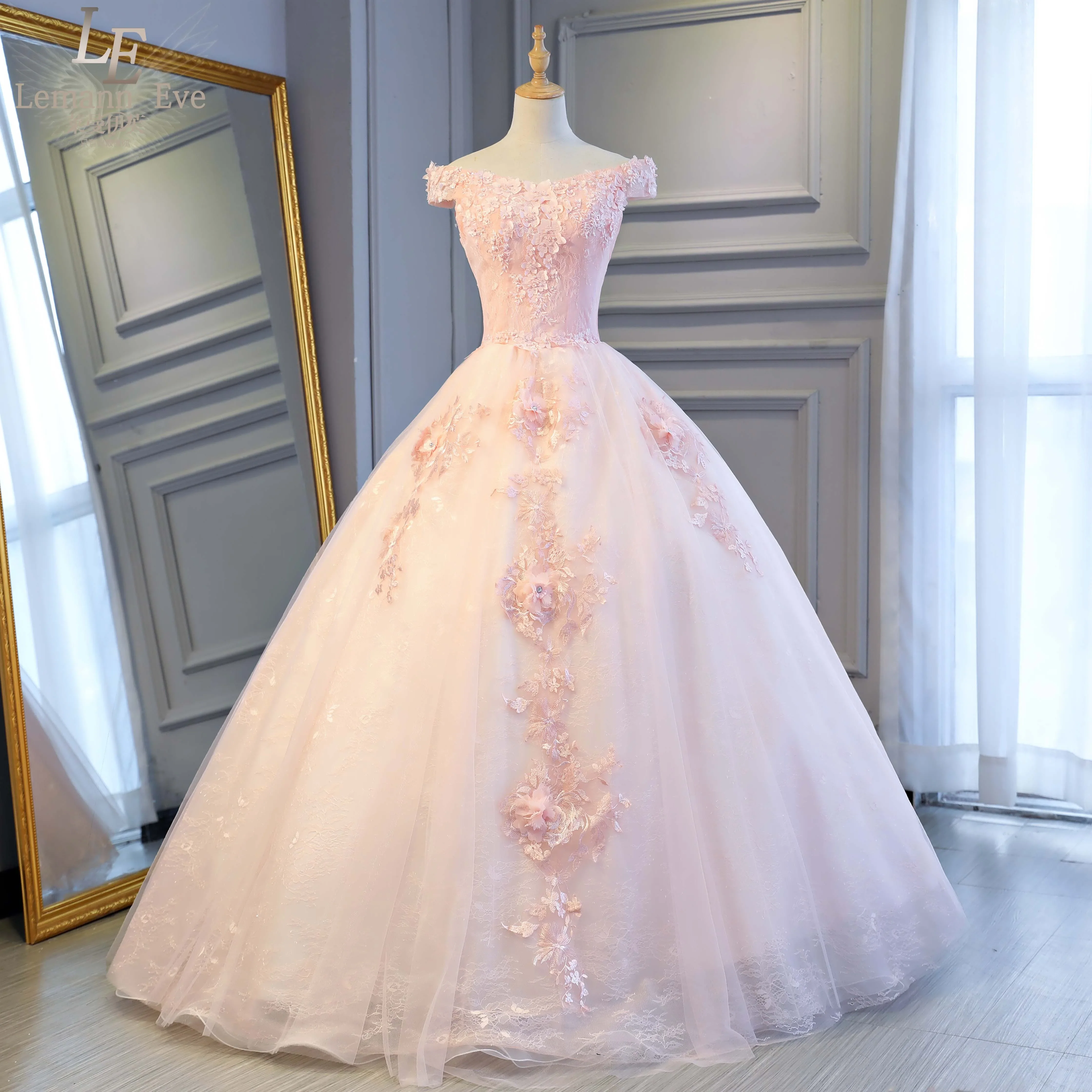 Sexy Off-Shoulder Pink Ball Gown Quinceanera Dresses Princess 3D Flower Floor-Length Special Occasion Celebrity Birthday Party
Sexy Off-Shoulder Pink Ball Gown Quinceanera Dresses Princess 3D Flower Floor-Length Special Occasion Celebrity Birthday Party