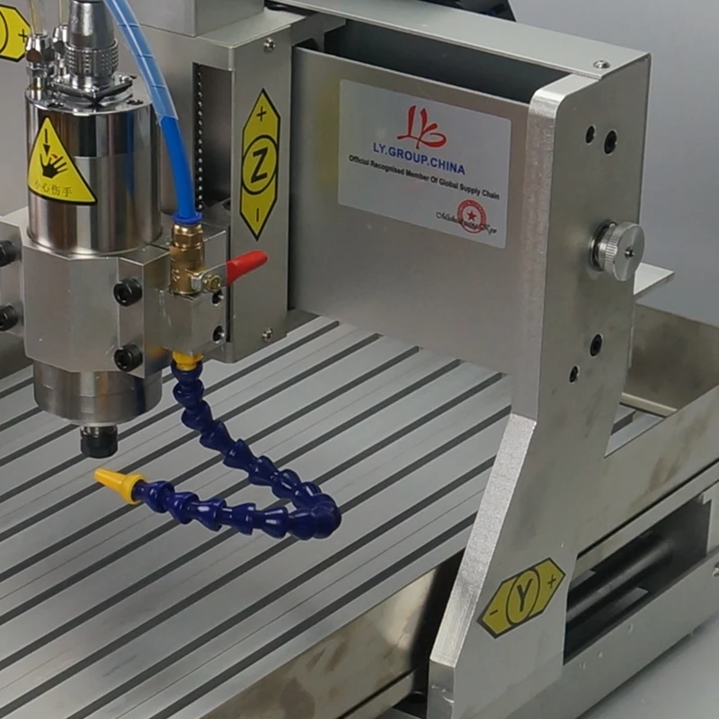 Фрезерно-гравировальный станок LY 6040ZH с 3/4 осями, мощностью 2200 Вт/1500 Вт/800 Вт, для обработки металла и дерева, с осью Z для увеличения высоты и опцией водяного охлаждения
Фрезерно-гравировальный станок LY 6040ZH с 3/4 осями, мощностью 2200 Вт/1500 Вт/800 Вт, для обработки металла и дерева, с осью Z для увеличения высоты и опцией водяного охлаждения