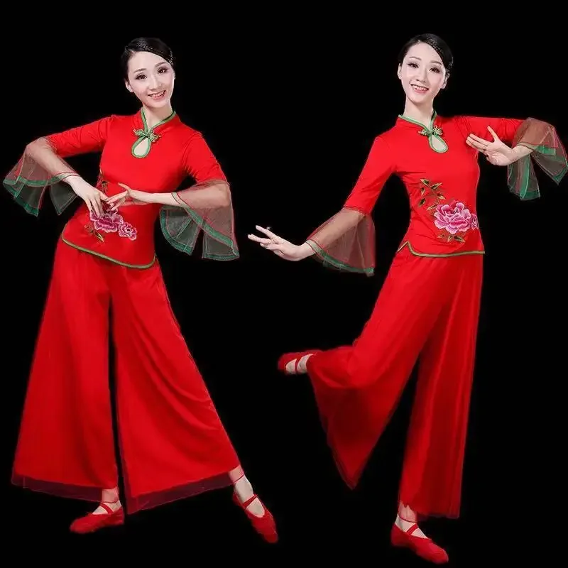 Танцевальный костюм Yangko, платье для выступлений, женский танцевальный комплект с веером, новый квадратный классический Yangko
Танцевальный костюм Yangko, платье для выступлений, женский танцевальный комплект с веером, новый квадратный классический Yangko