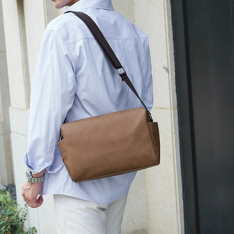 Fashionable men's PU trendy solid color shoulder bag crossbody bag bolsos para hombre сумка bolsos cruzados sacoches hommes
Fashionable men's PU trendy solid color shoulder bag crossbody bag bolsos para hombre сумка bolsos cruzados sacoches hommes