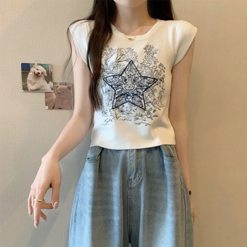 Women High Quality Chic Star Embroidery Knitted Tops Summer Loose Casual Soft Elastic O-neck Thin T-Shirts Pullovers
Women High Quality Chic Star Embroidery Knitted Tops Summer Loose Casual Soft Elastic O-neck Thin T-Shirts Pullovers