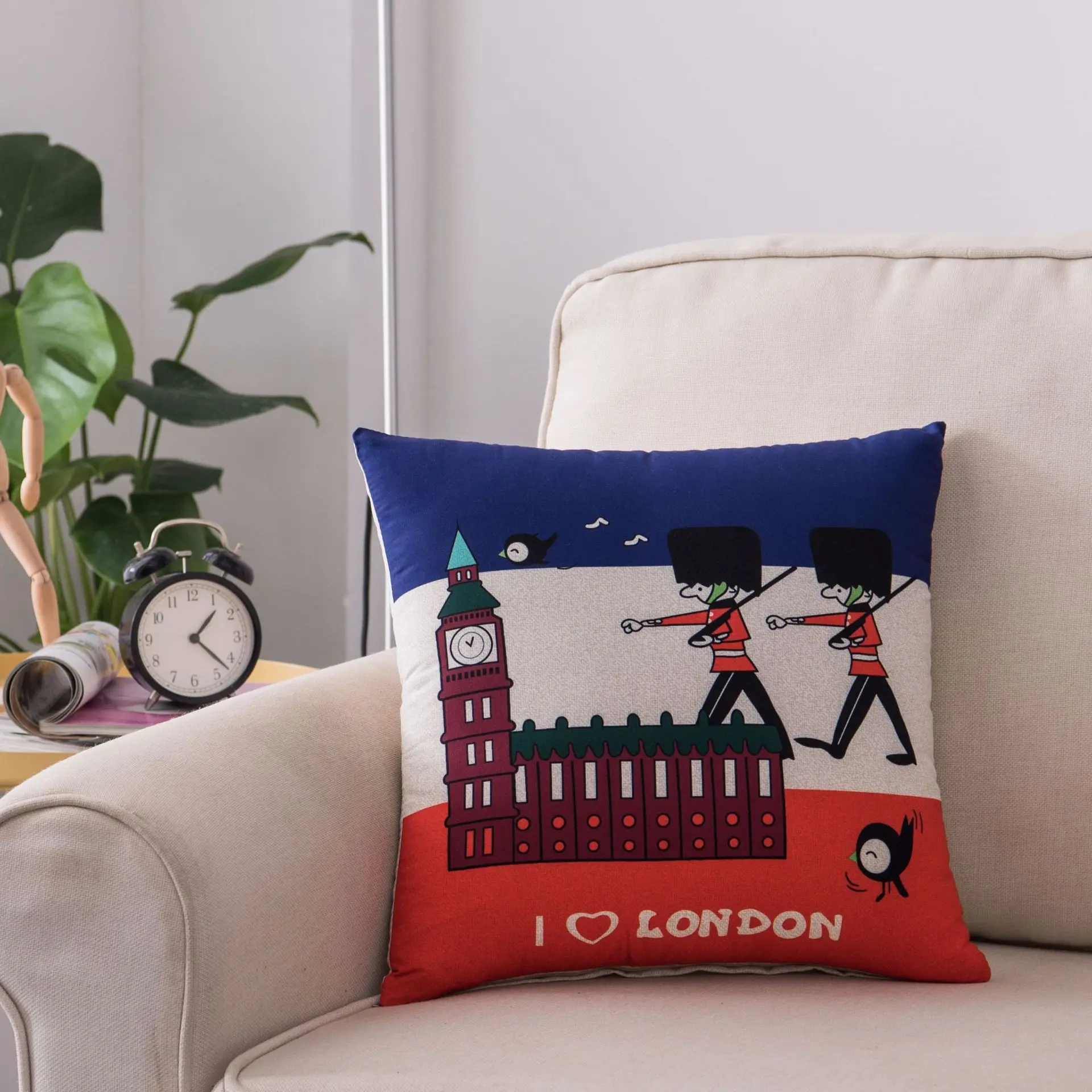 Cartoon London Big Ben Cushion Cover Peach Skin British Style Royal Guard Pillowcase for Living Room Sofa Kids Bedroom Decor 1PC
Cartoon London Big Ben Cushion Cover Peach Skin British Style Royal Guard Pillowcase for Living Room Sofa Kids Bedroom Decor 1PC