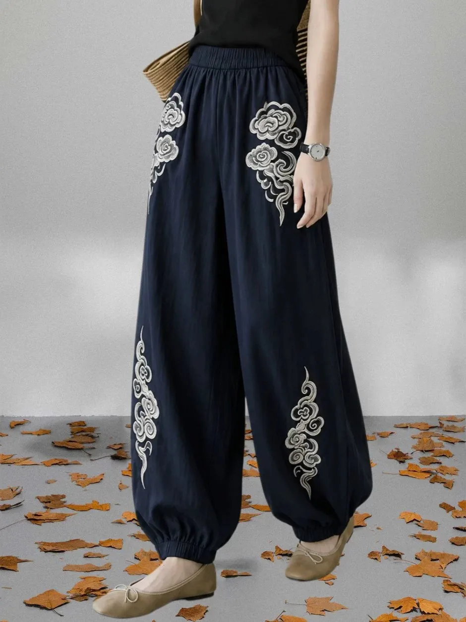 New Chinese Style Wide Leg Pants Women's Summer Thin Elastic Waist Casual Carrot Pants Printed Casual Loose Fit Polyester Fiber
New Chinese Style Wide Leg Pants Women's Summer Thin Elastic Waist Casual Carrot Pants Printed Casual Loose Fit Polyester Fiber