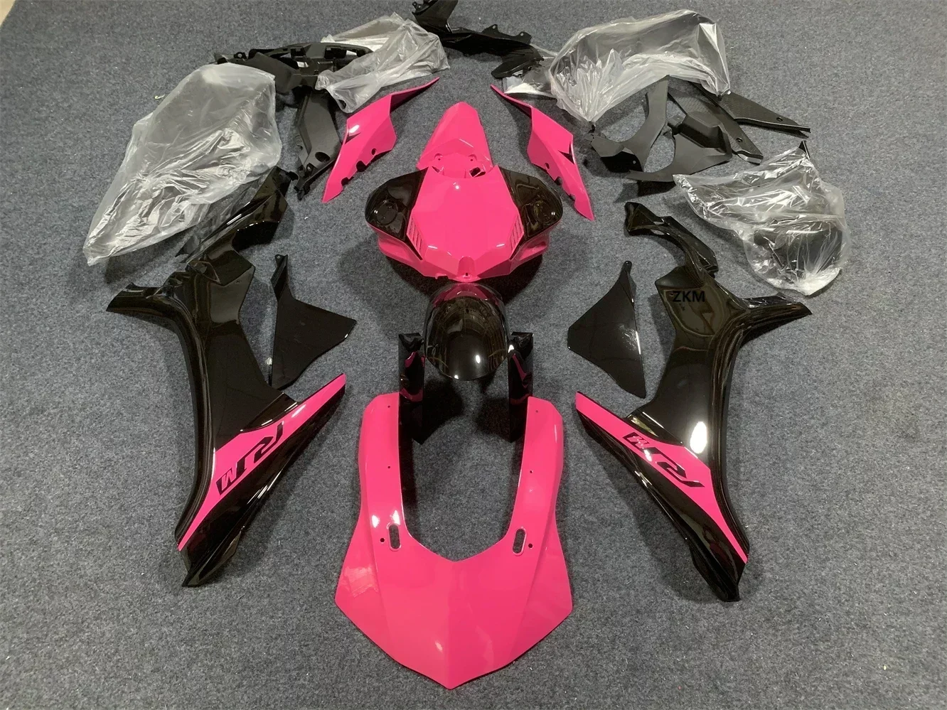 Motorcycle Whole Body Fairing Suitable for Yamaha R1 15-19 Years YZF1000 2015 2016 2017-2019 Fairing Black
Motorcycle Whole Body Fairing Suitable for Yamaha R1 15-19 Years YZF1000 2015 2016 2017-2019 Fairing Black