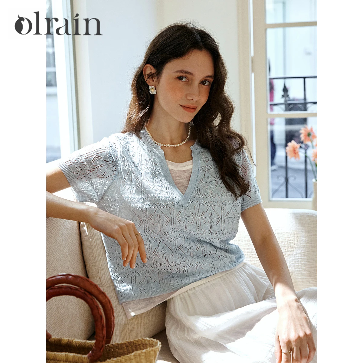 OLrain Knit Short Sleeve Sweaters for Women 2026 Summer New French V-Neck Cut Out Casual Loose Faux Layered Pullover O58XZ005568
OLrain Knit Short Sleeve Sweaters for Women 2026 Summer New French V-Neck Cut Out Casual Loose Faux Layered Pullover O58XZ005568