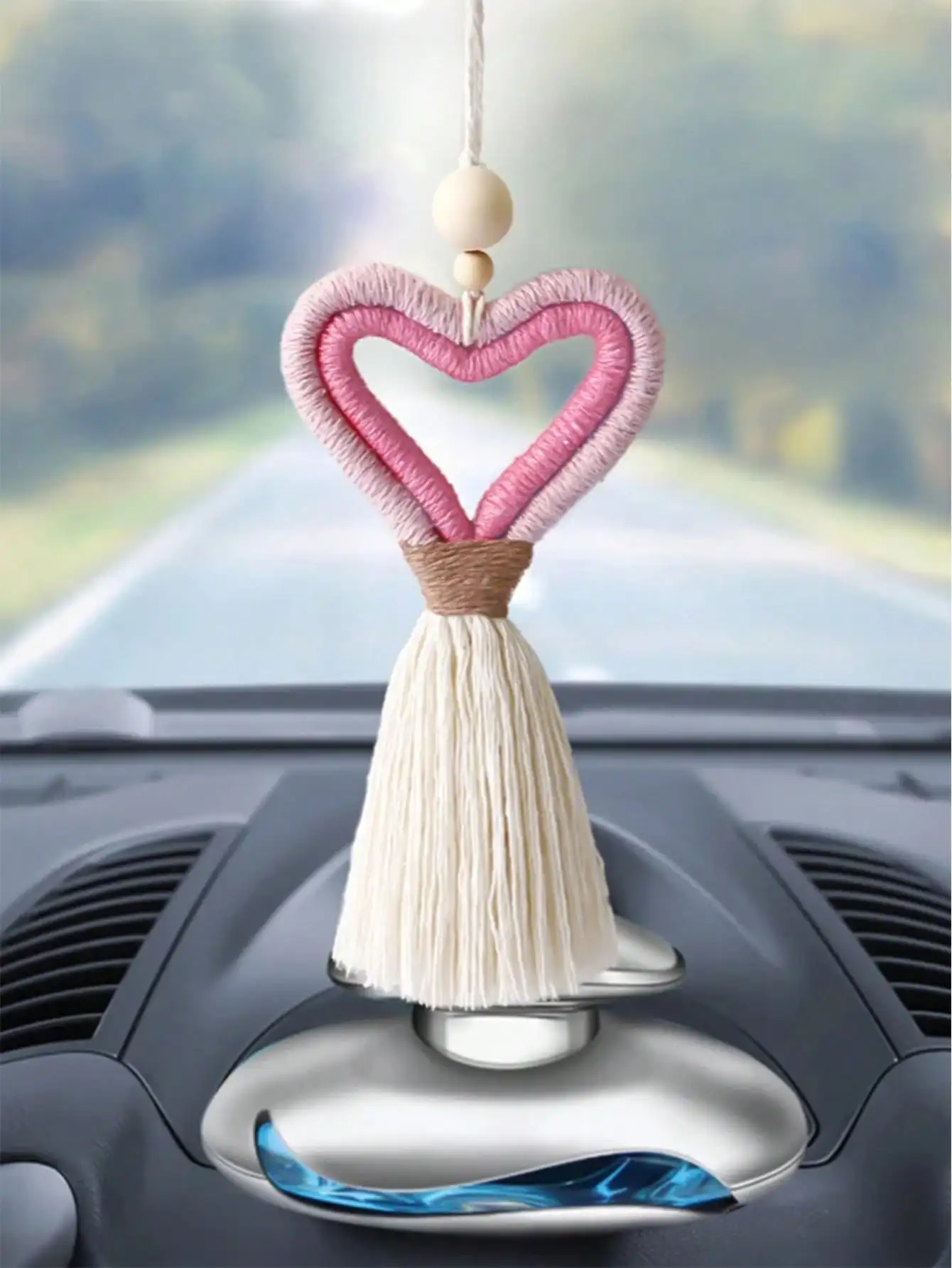 1 шт., подвесное украшение для автомобиля с кисточкой в виде сердца ручной работы - плетеная зеркальная подвеска в французском стиле ретро, богемный романтический подарок
1 шт., подвесное украшение для автомобиля с кисточкой в виде сердца ручной работы - плетеная зеркальная подвеска в французском стиле ретро, богемный романтический подарок