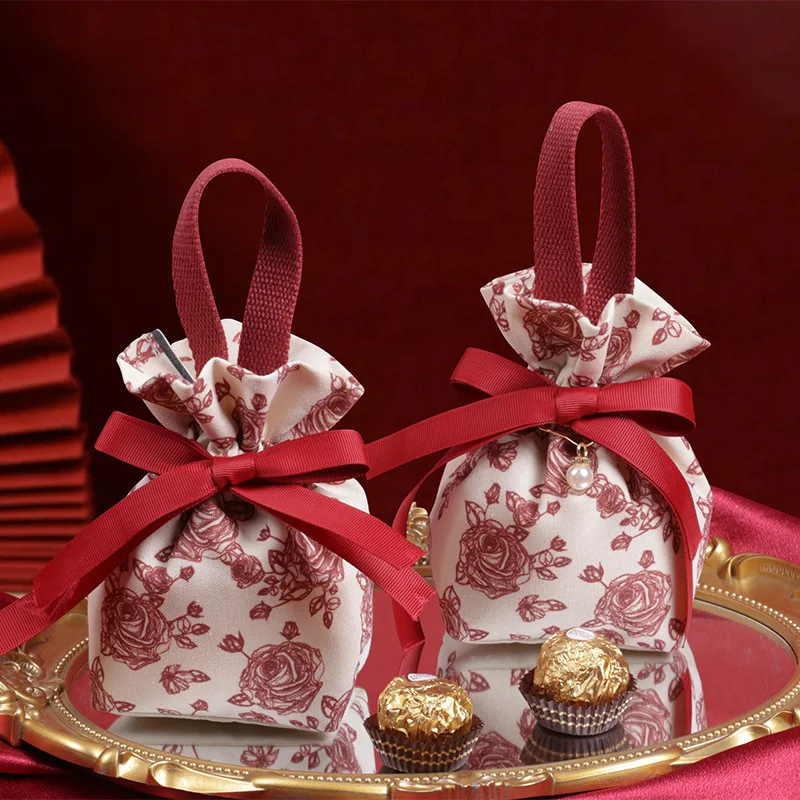 50pcs/lot Red Canvas Candy Bags for Wedding Handmade Knit Drawstring Handbag Party Gift Packaging Bag Student Reusable Wholesale
50pcs/lot Red Canvas Candy Bags for Wedding Handmade Knit Drawstring Handbag Party Gift Packaging Bag Student Reusable Wholesale