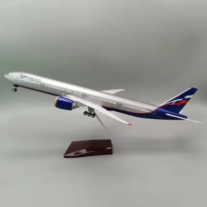 1:150 Scale Russia Aeroflot Boeing 777 Airlines Diecast Model Airlines Resin Airplane Toys Collection Decoration Display Gifts
1:150 Scale Russia Aeroflot Boeing 777 Airlines Diecast Model Airlines Resin Airplane Toys Collection Decoration Display Gifts