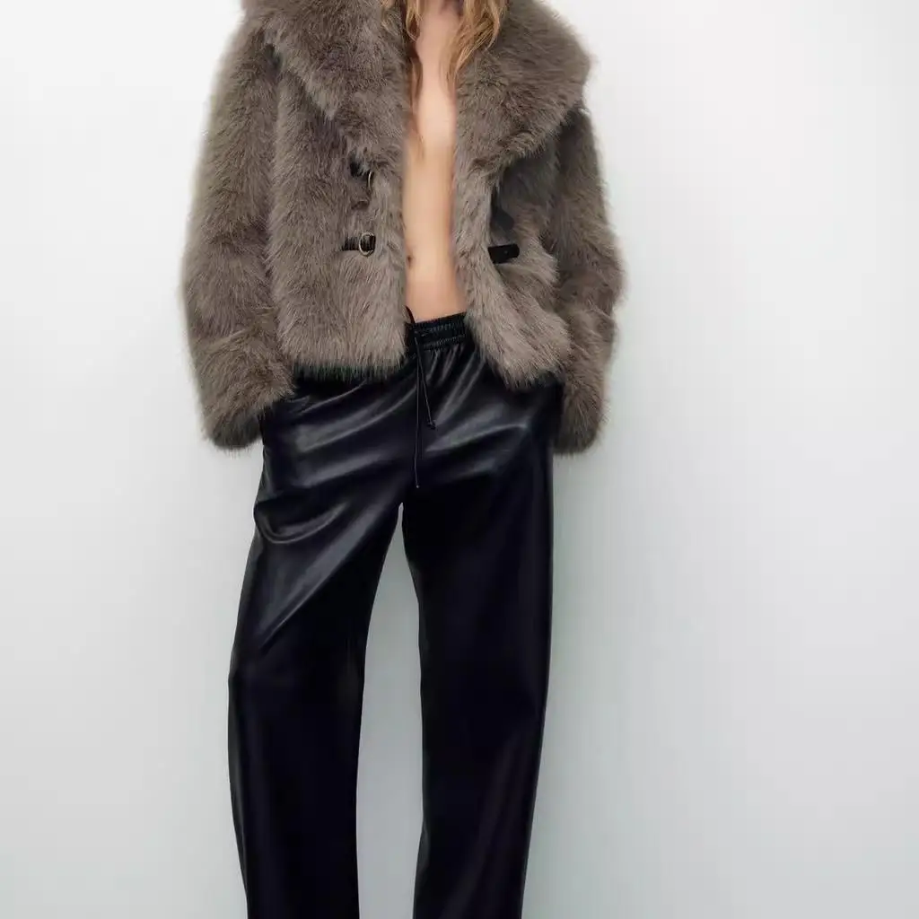 Faionable Women's Long Sve ort Faux Fur Effect Woolen Coat Autumn Winter New Arrival 585422 Loose Fit Thiened V-ne
Faionable Women's Long Sve ort Faux Fur Effect Woolen Coat Autumn Winter New Arrival 585422 Loose Fit Thiened V-ne