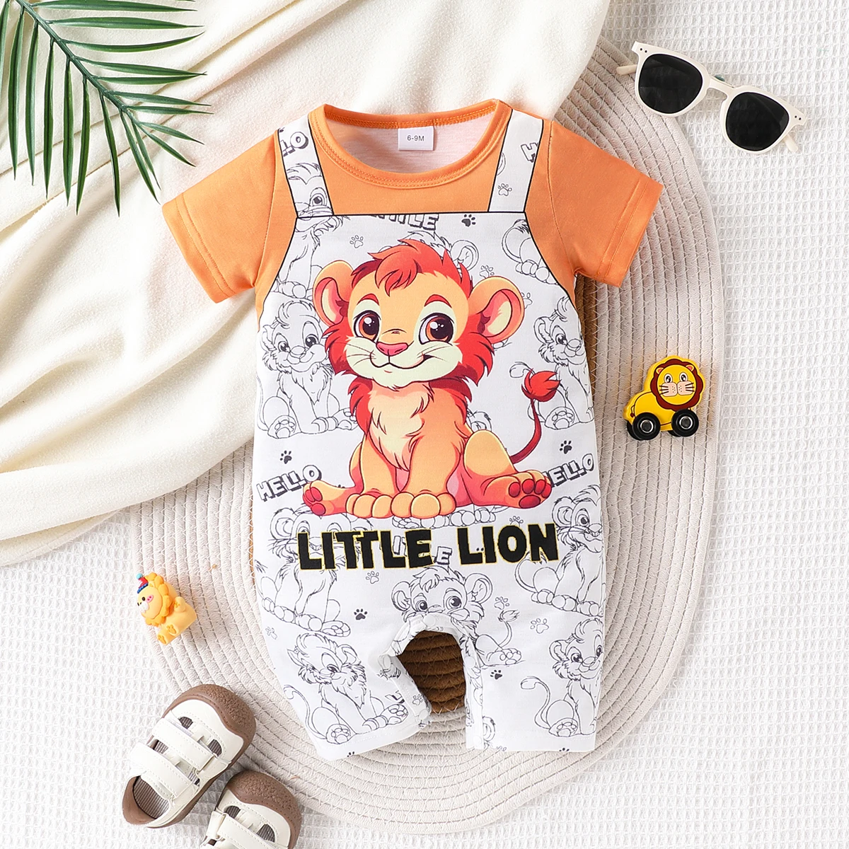 Baby boy casual cute cartoon animal full print splicing round neck short sleeved shorts jumpsuit summer
Baby boy casual cute cartoon animal full print splicing round neck short sleeved shorts jumpsuit summer
