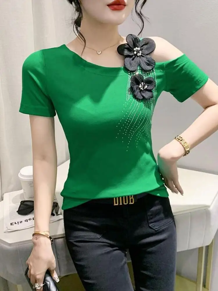 2023 Summer New European Short sleeved T-shirt Off Shoulder Beaded Flower Hot Diamond Slim Fit Fashion Small Shirt
2023 Summer New European Short sleeved T-shirt Off Shoulder Beaded Flower Hot Diamond Slim Fit Fashion Small Shirt