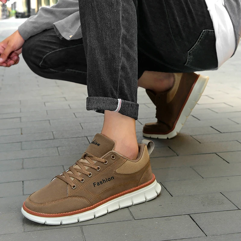 New Men's Board Shoes with Mesh Breathable Outdoor Walking Hot Selling Shock-absorbing Men's Comfortable Casual Flat Shoes 
New Men's Board Shoes with Mesh Breathable Outdoor Walking Hot Selling Shock-absorbing Men's Comfortable Casual Flat Shoes