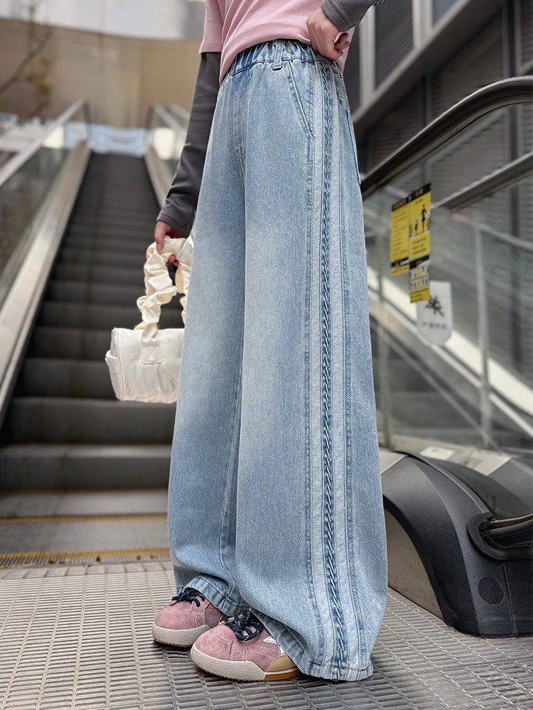 Spring Fashion Girls Jeans Twisted Casual Loose Leggings Elastic Waist Denim Pants Middle School Students Style Spring Autumn
Spring Fashion Girls Jeans Twisted Casual Loose Leggings Elastic Waist Denim Pants Middle School Students Style Spring Autumn