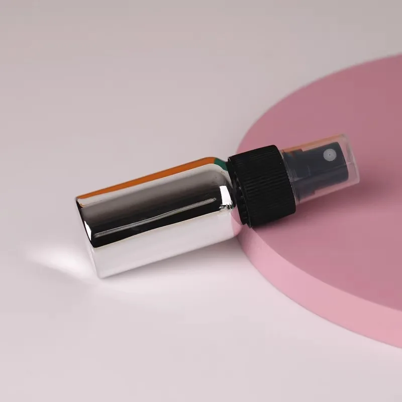 30ml/50ml/100ml Bright Silver Aluminum Empty Spray Bottle Mini Travel Refillable Perfume Cosmetic Container Sprayer Atomizer
30ml/50ml/100ml Bright Silver Aluminum Empty Spray Bottle Mini Travel Refillable Perfume Cosmetic Container Sprayer Atomizer