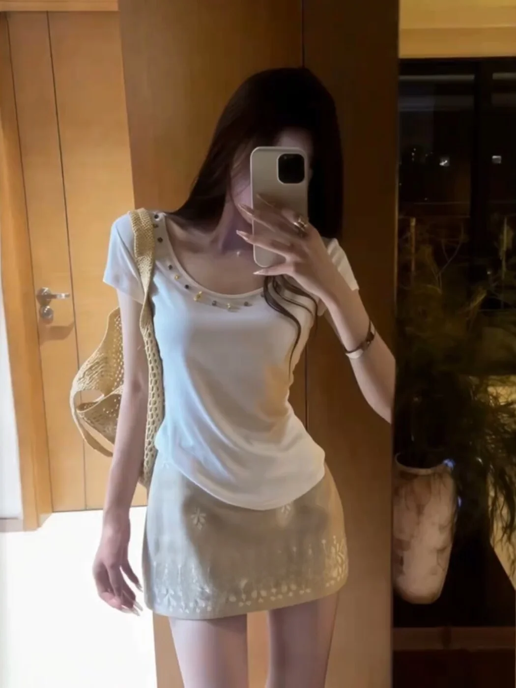 Summer 2026 Retro Lazy U-Neck Short Sleeve T-Shirt High Waist Slim Print Half Skirt Two-Piece Set Women's Fashion Casual Wear
Summer 2026 Retro Lazy U-Neck Short Sleeve T-Shirt High Waist Slim Print Half Skirt Two-Piece Set Women's Fashion Casual Wear