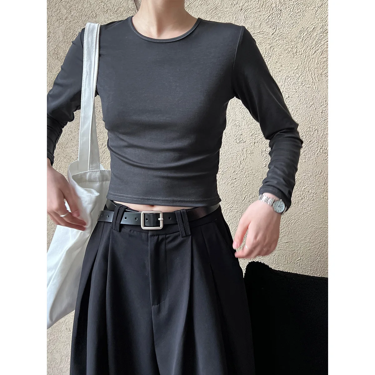 Casual High Elastic Thread Long Sleeve T-shirt for Women in Spring 2025, Versatile, Tight, Round Neck, Small Short, Casual Top,
Casual High Elastic Thread Long Sleeve T-shirt for Women in Spring 2025, Versatile, Tight, Round Neck, Small Short, Casual Top,