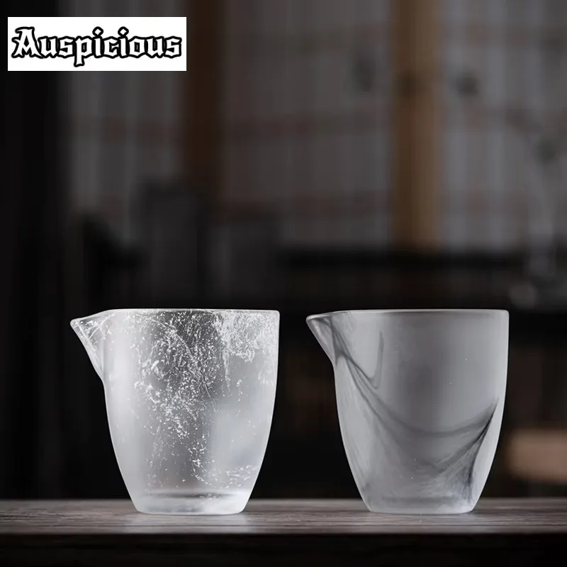 230ml Creative Glass Crystal Fair Cup High Quality Thickened Glass Tea Pitcher Transparent Justice Cup Kung Fu Tea Accessories
230ml Creative Glass Crystal Fair Cup High Quality Thickened Glass Tea Pitcher Transparent Justice Cup Kung Fu Tea Accessories