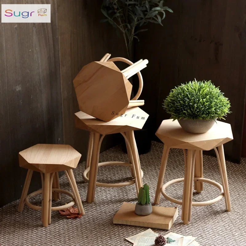 Wooden creative small stool, Chinese style simple and stackable dining stool, tea stool, natural wood style, multifunctional
Wooden creative small stool, Chinese style simple and stackable dining stool, tea stool, natural wood style, multifunctional