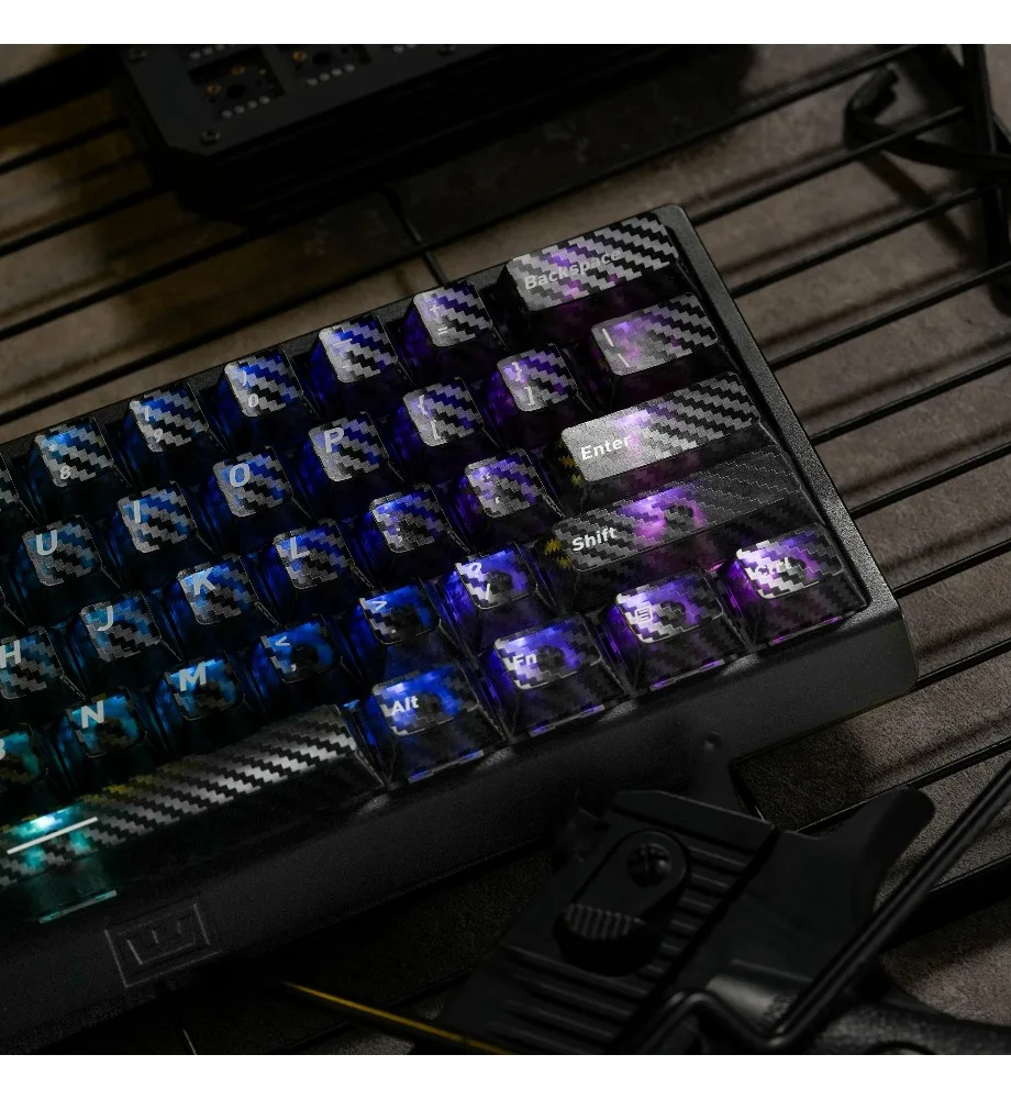 Black braided carbon fiber keycap PC material Original light transmission 119 keys Suitable for Wooting and other mechanical
Black braided carbon fiber keycap PC material Original light transmission 119 keys Suitable for Wooting and other mechanical