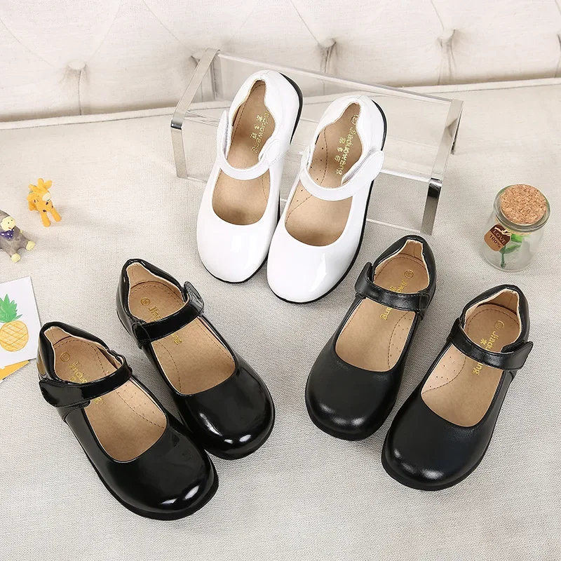 Kids Leather Shoes for Girl School Shoes Fashion Elegant Breathable Children Flats Patent Leather Princess Dress Formal Loafers
Kids Leather Shoes for Girl School Shoes Fashion Elegant Breathable Children Flats Patent Leather Princess Dress Formal Loafers