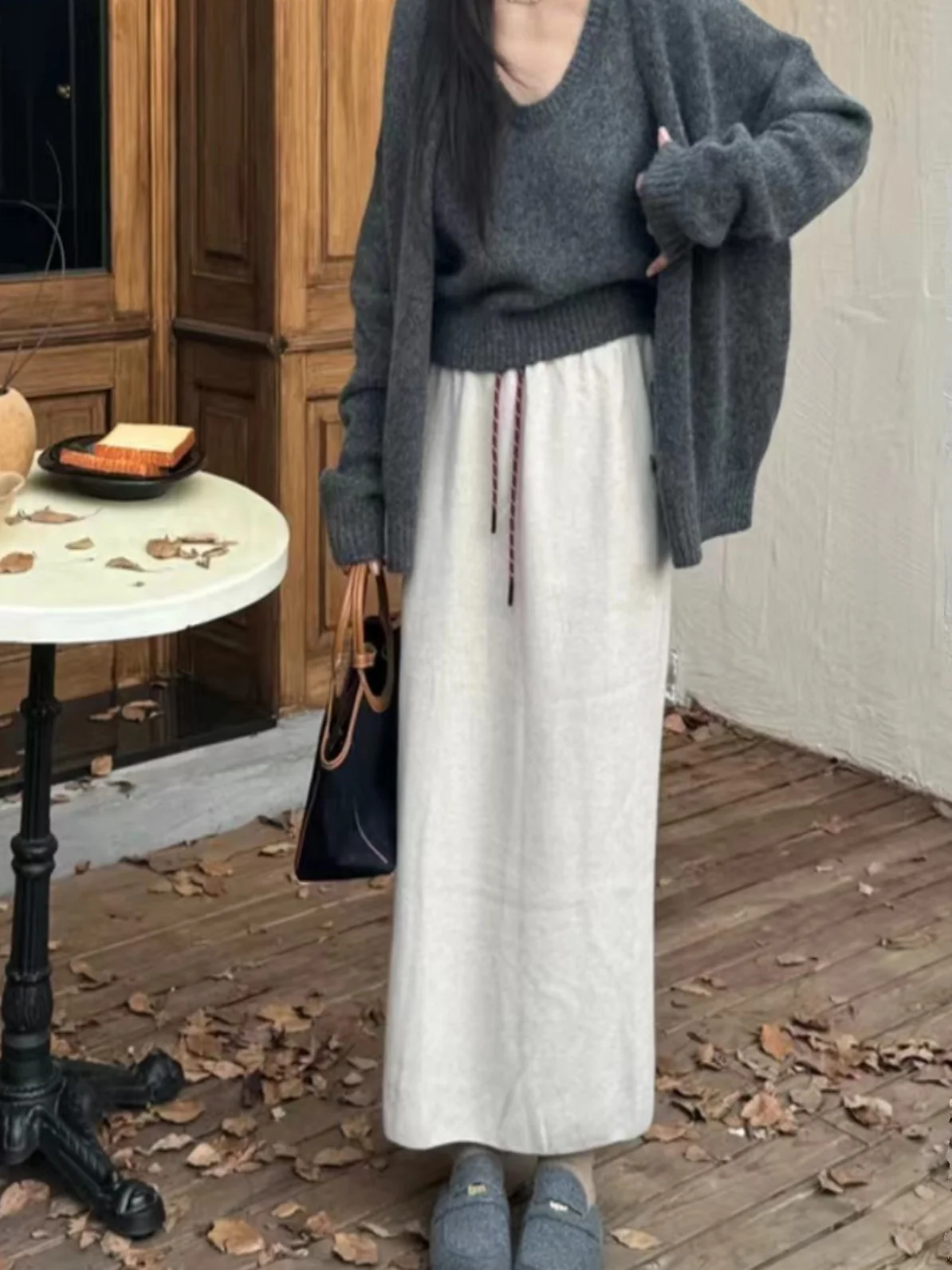 Emily Clud Recommended Knitted f Skirt Women's Autumn Winter Elastic Waist Dstring Split Straight Tube Mid-Length Skirt
Emily Clud Recommended Knitted f Skirt Women's Autumn Winter Elastic Waist Dstring Split Straight Tube Mid-Length Skirt