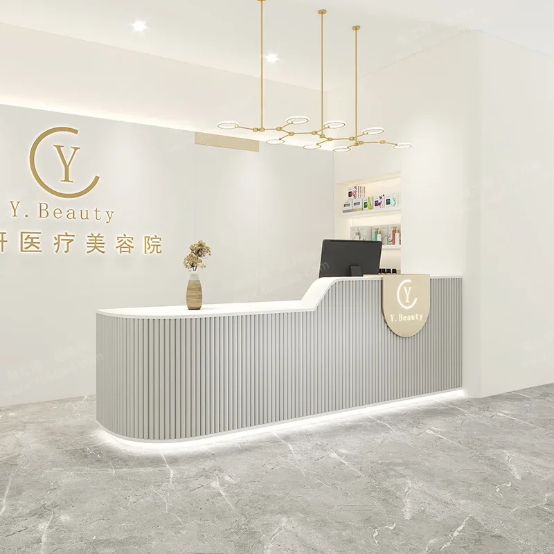 Скандинавские роскошные стойки регистрации, современные простые белые касовые стойки, стол для салона красоты, офисная мебель, приемная диск FYRD
Скандинавские роскошные стойки регистрации, современные простые белые касовые стойки, стол для салона красоты, офисная мебель, приемная диск FYRD