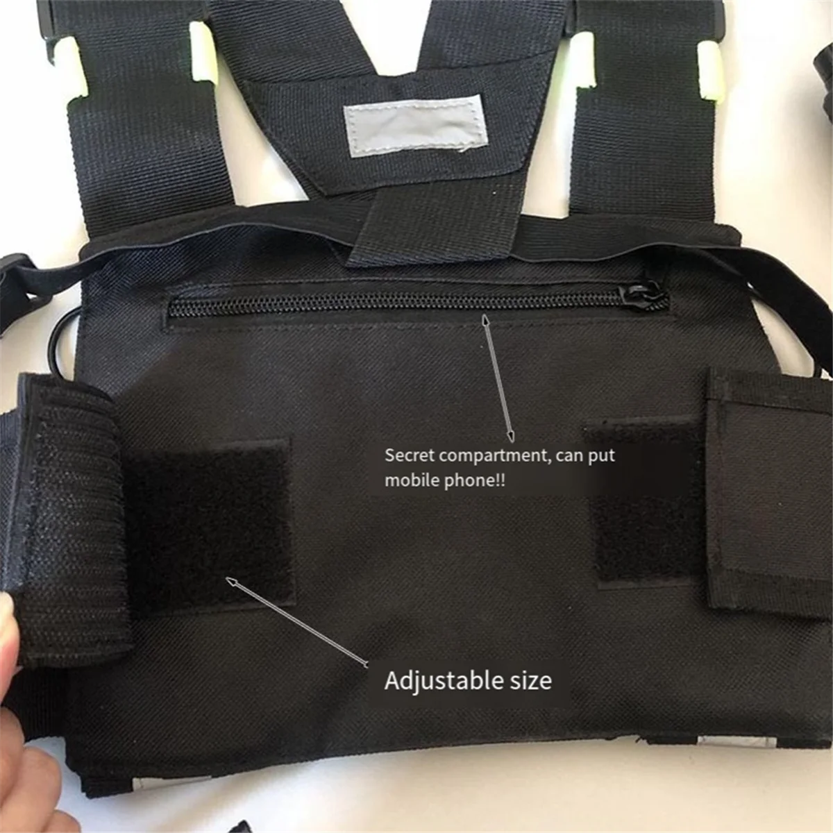 ROO Walkie Talkie Double Chest Bag Radio Reflective Chest Harness Holder Bag Vest Rig Walkie Talkies Front Pack Pouch Case D
ROO Walkie Talkie Double Chest Bag Radio Reflective Chest Harness Holder Bag Vest Rig Walkie Talkies Front Pack Pouch Case D