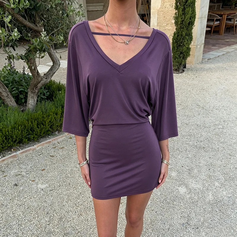 Tsiisd Beach Style Women's Backless Bodycon Mini Dress V Neck Hollow Out Casual Streetwear Sexy Club Party Female Chic Dresses
Tsiisd Beach Style Women's Backless Bodycon Mini Dress V Neck Hollow Out Casual Streetwear Sexy Club Party Female Chic Dresses
