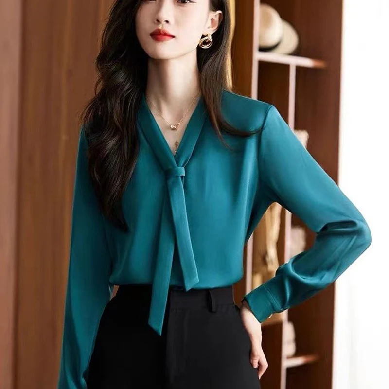 Elegant Loose Korean Solid Color Lace Up Blouses Women's Clothing 2023 Autumn Winter Oversized All-match Tops Office Lady Shirts
Elegant Loose Korean Solid Color Lace Up Blouses Women's Clothing 2023 Autumn Winter Oversized All-match Tops Office Lady Shirts