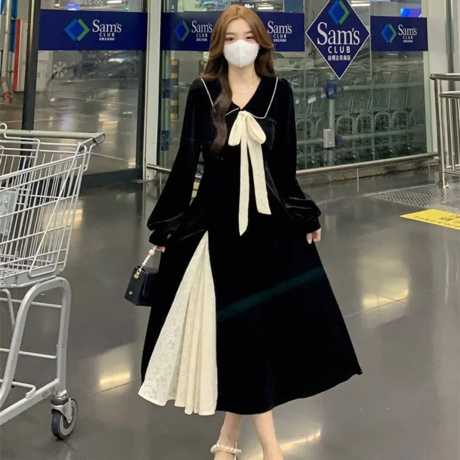 【New style】 Hepburn style black velvet dress, sweet doll neck, skirt, matching color long dress
【New style】 Hepburn style black velvet dress, sweet doll neck, skirt, matching color long dress