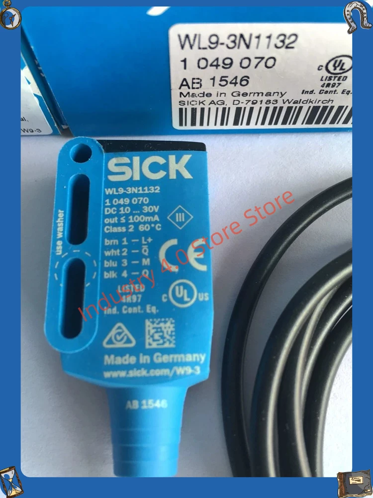 Mirror reflection photoelectric switch WL9-3N1132 WL9-2N131 new in box
Mirror reflection photoelectric switch WL9-3N1132 WL9-2N131 new in box