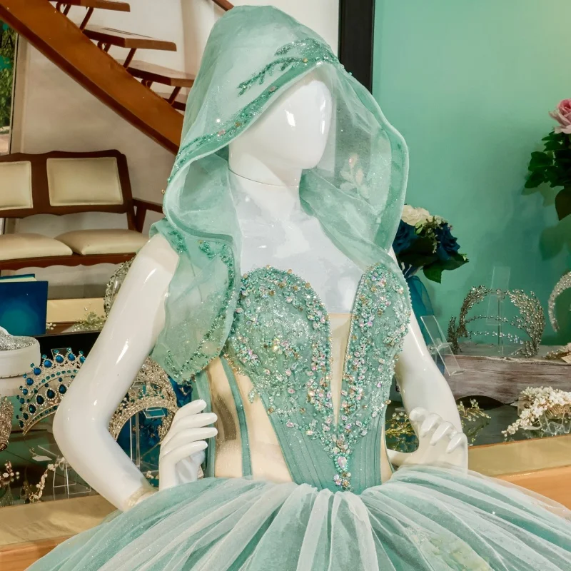 Customized Shiny green Quinceanera Dresses Off the Shoulder crystal sequin applique Tull Long tail Bow Vestido 15 Quinceanera
Customized Shiny green Quinceanera Dresses Off the Shoulder crystal sequin applique Tull Long tail Bow Vestido 15 Quinceanera