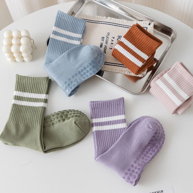 Yoga Breathable Cotton 8 Mid-calf Styles Socks Professional Non-slip Pilates Socks Sports Socks Gym Dance Fitness Training Socks
Yoga Breathable Cotton 8 Mid-calf Styles Socks Professional Non-slip Pilates Socks Sports Socks Gym Dance Fitness Training Socks