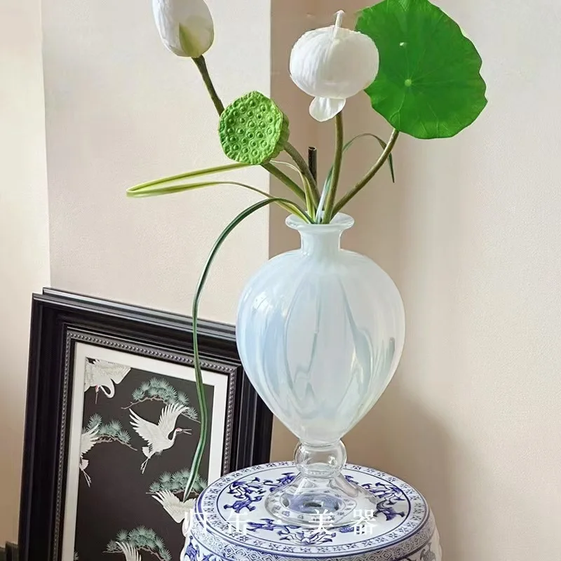 DSA creative medieval retro imitation milk white wind lamp glass vase home jewelry home flower arrangement device
DSA creative medieval retro imitation milk white wind lamp glass vase home jewelry home flower arrangement device