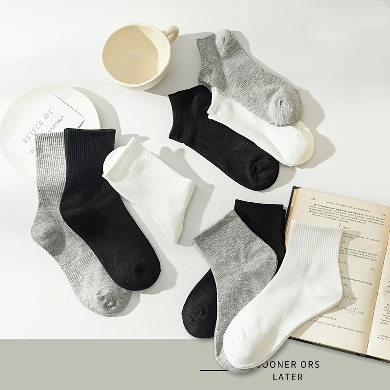 Socks for Men and Women Cotton Thin with Antibacterial Odor Resistant and Sweat Absorbing Properties Student Sports Long Socks
Socks for Men and Women Cotton Thin with Antibacterial Odor Resistant and Sweat Absorbing Properties Student Sports Long Socks