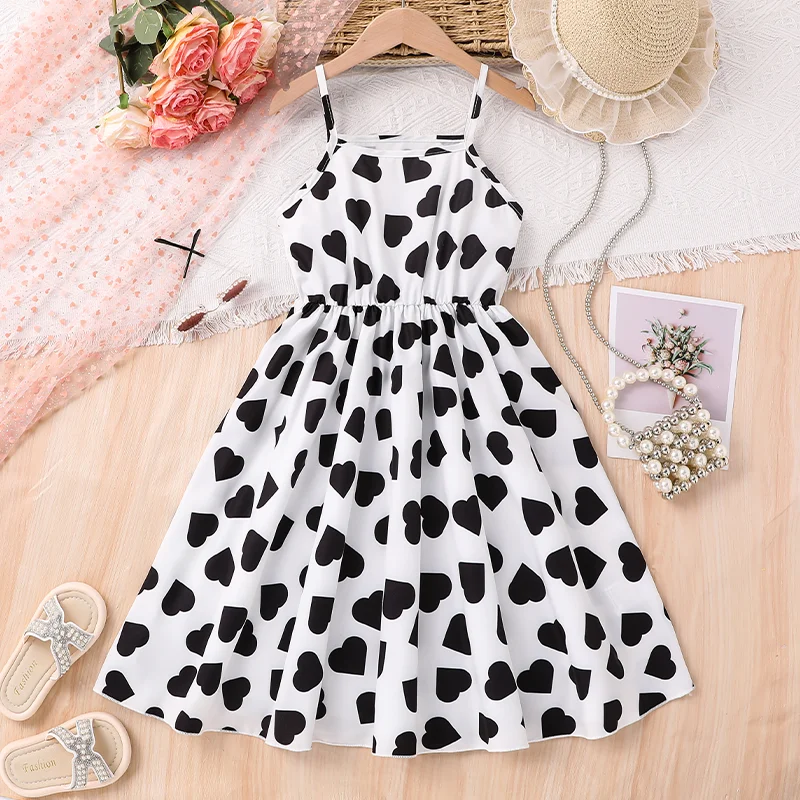 2025 Summer Cross-Border Girls' Suspender Dresses: Black & White Love Heart Design
2025 Summer Cross-Border Girls' Suspender Dresses: Black & White Love Heart Design