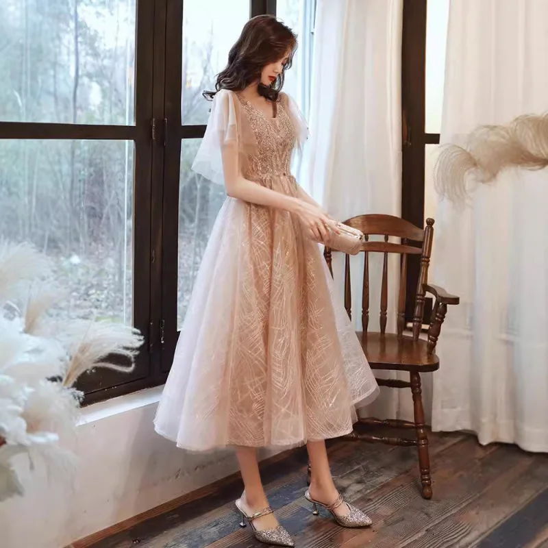 Champagne Evening Gown for Women 2024 New Daily Style Birthday Banquet Temperament Heavy Industry Bridesmaid Dress Summer
Champagne Evening Gown for Women 2024 New Daily Style Birthday Banquet Temperament Heavy Industry Bridesmaid Dress Summer